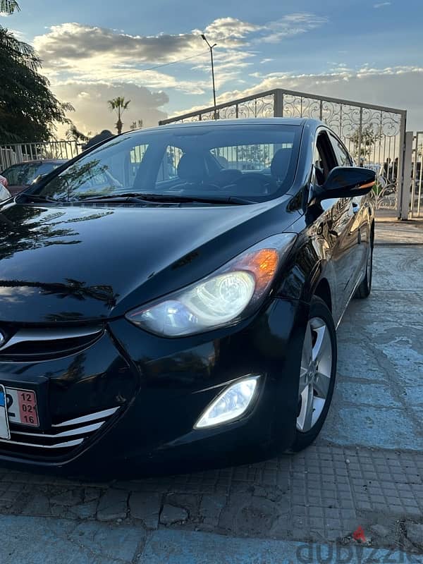 Hyundai Elantra 2012 0