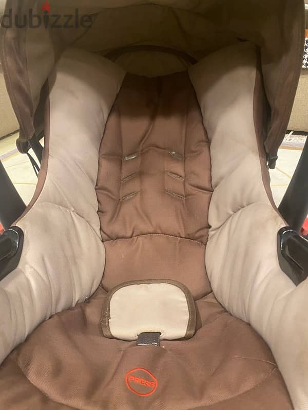 كار سيت car seat ماركه جونيور مستورد للبيت او العربيه حتي ٥ سنين 3