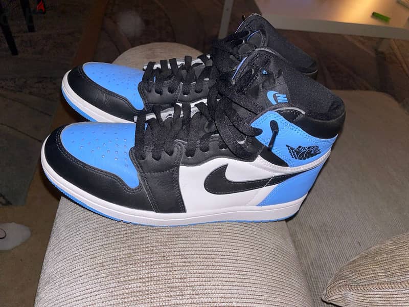 Original Nike Jordan 1s high top UNC toe 2