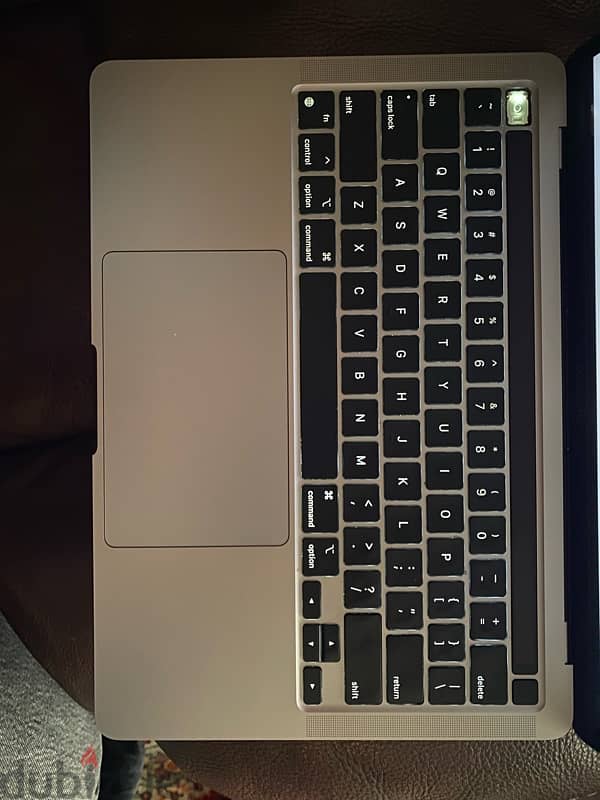 MacBook Pro M1 2020 13 inch 3