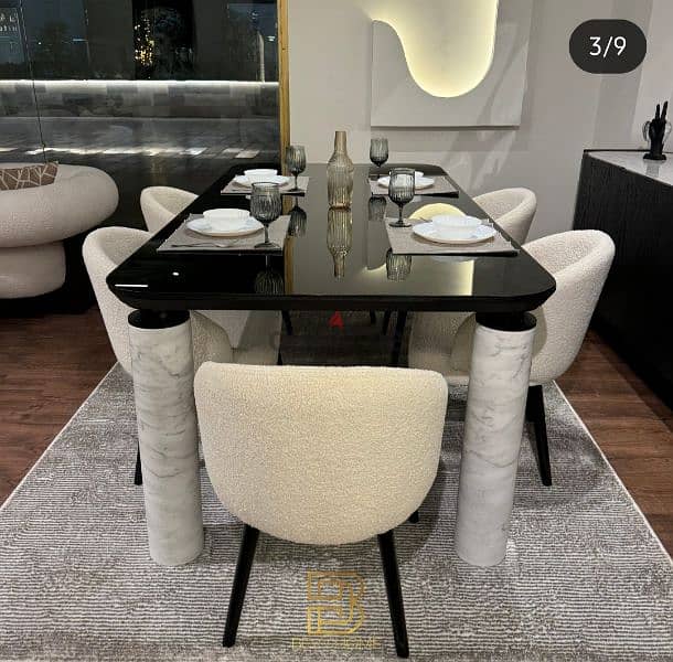 Dining room with 6 chairs, buffet and mirror 4