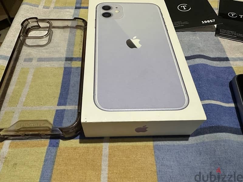 IPhone 11 purple 128 4