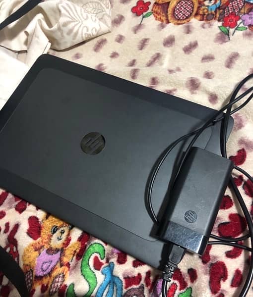 HP zbook g3 i7-6700HQ 4