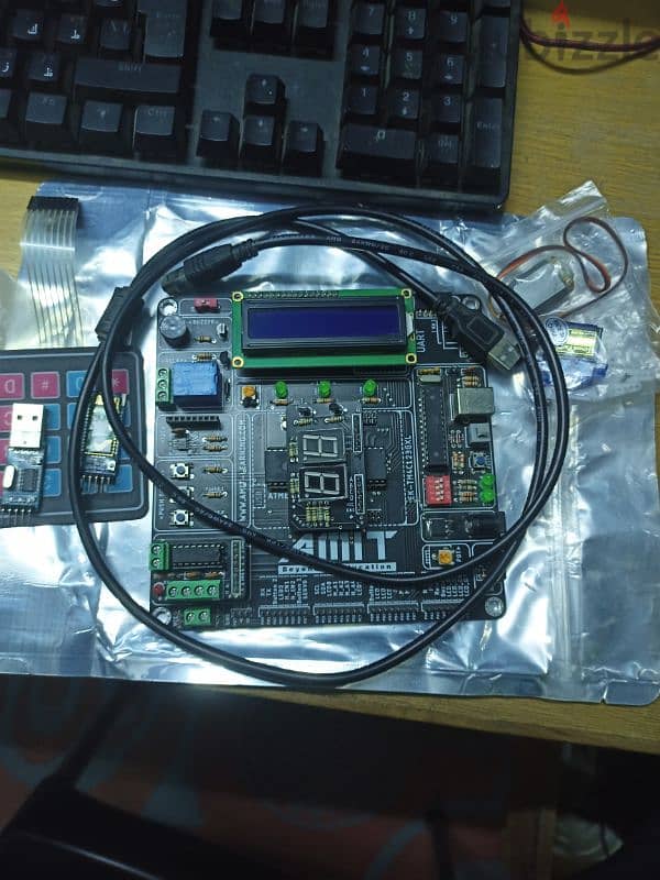 Amit Atmega32 kit and tools 3