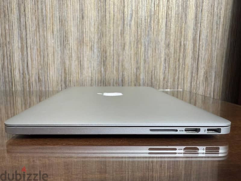 Apple MacBook Pro 4