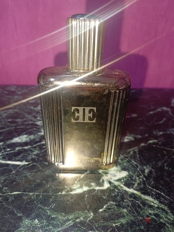 برفان  (125ML ) Escada اوريچينال بدون العلبه للأسف. 2