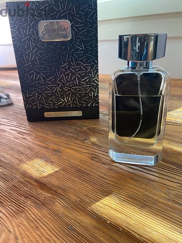 signature silver perfume 1