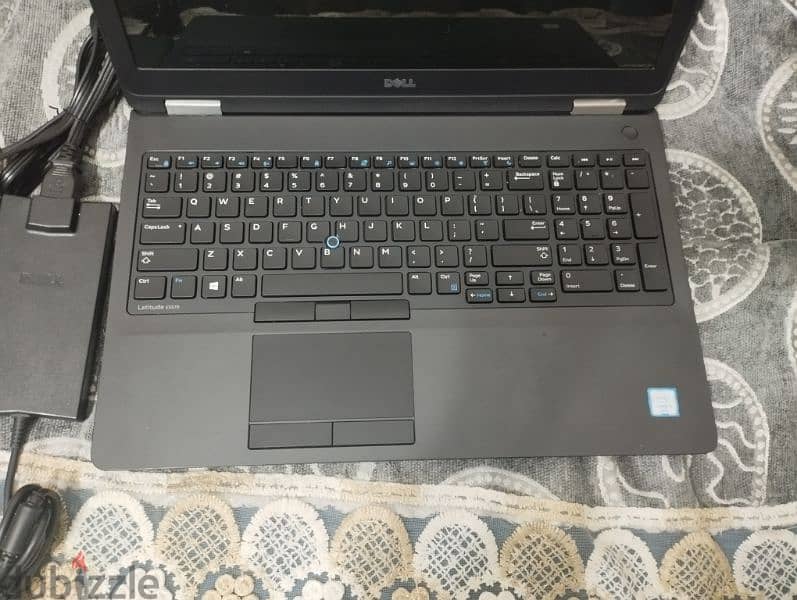 dell latitude E5570 1