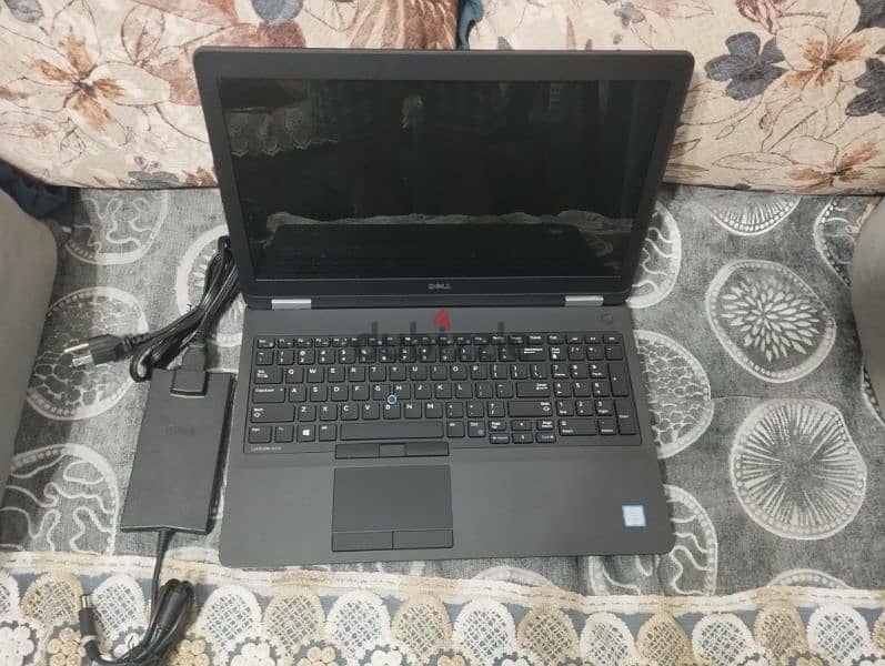 dell latitude E5570 2