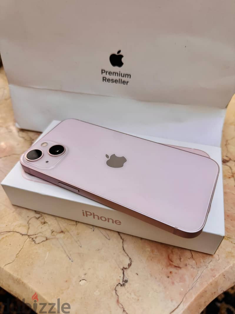 iPhone 13 128 giga with box 0