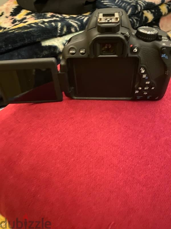 canon camera 650D 3