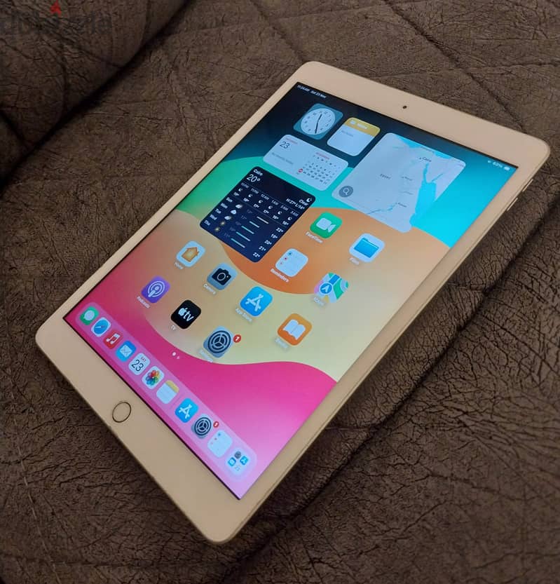 IPad 7th Generation 128 gb storage memory 3