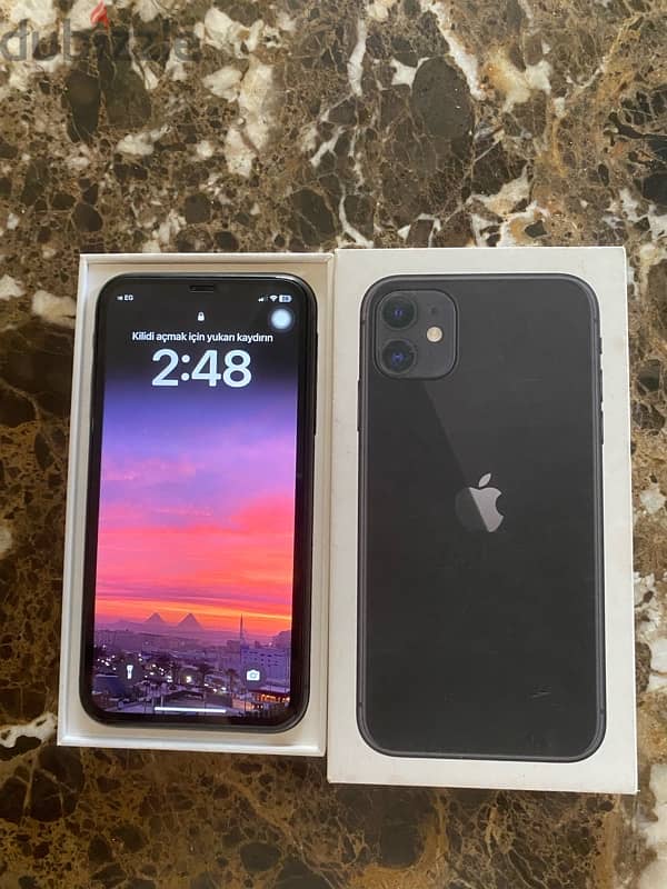 iphone 11 used like new 16,000 1