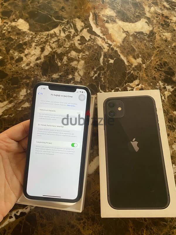 iphone 11 used like new 16,000 7