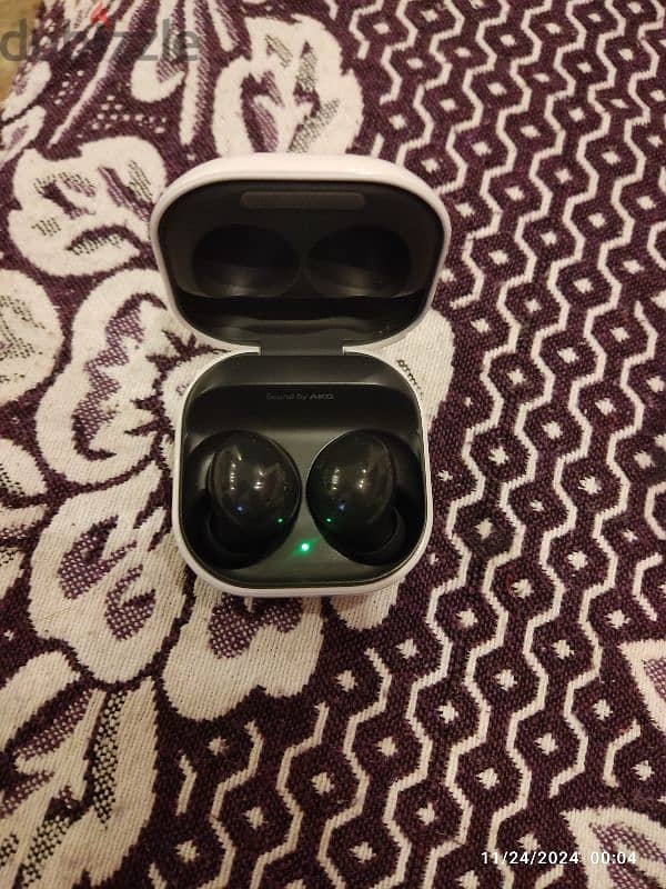 samsung Airpods  2 like new 1