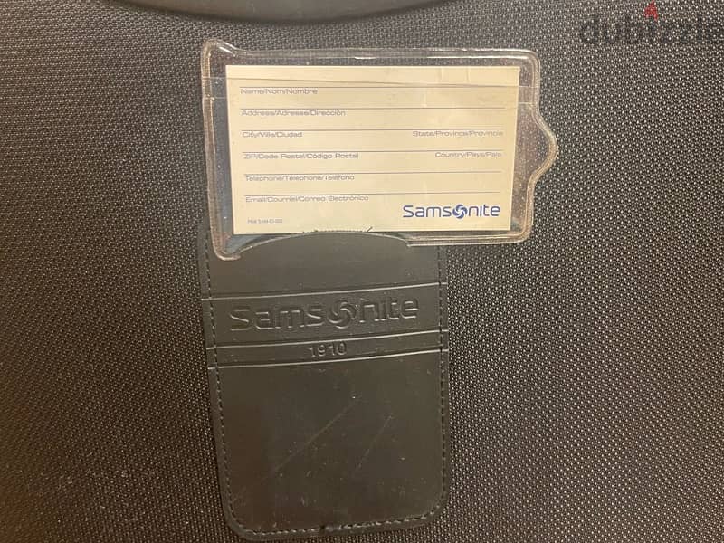 باقل من نصف الثمن Samsonite 6