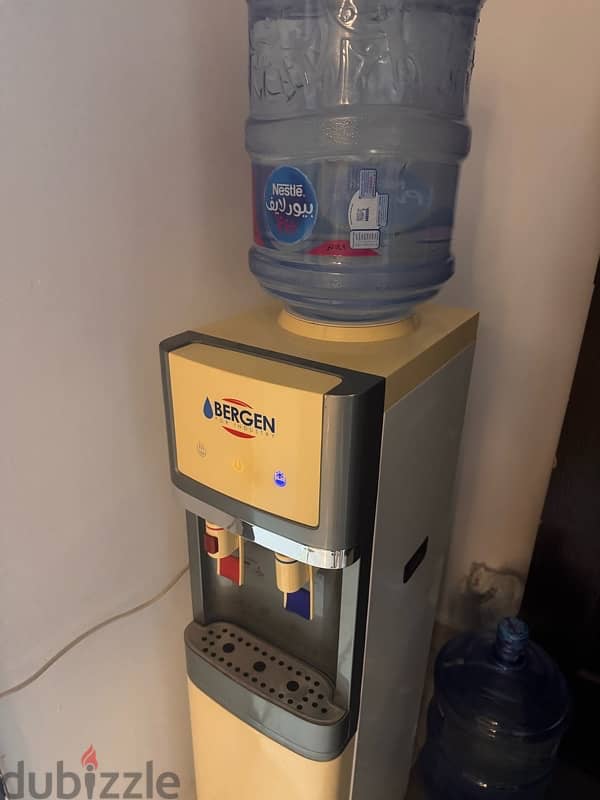 BERGEN water dispenser with fridge 1