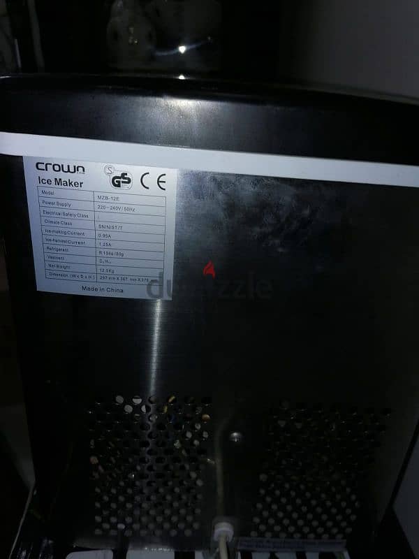 ثلاجة ثلج ICE Maker وارد الخارج ممتازة للبيع 0