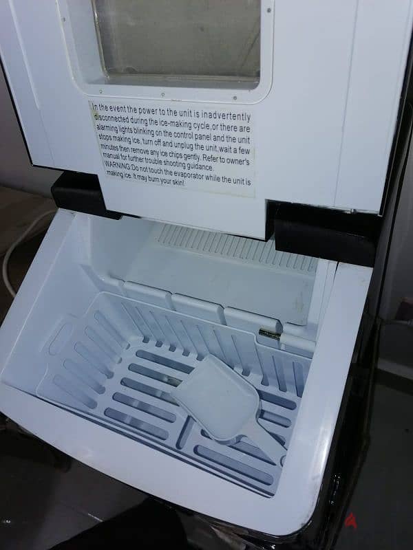 ثلاجة ثلج ICE Maker وارد الخارج ممتازة للبيع 7