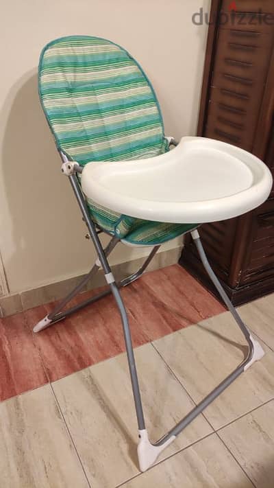 baby eating seat