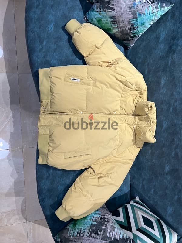 Brand new puffer jacket - size XL 0