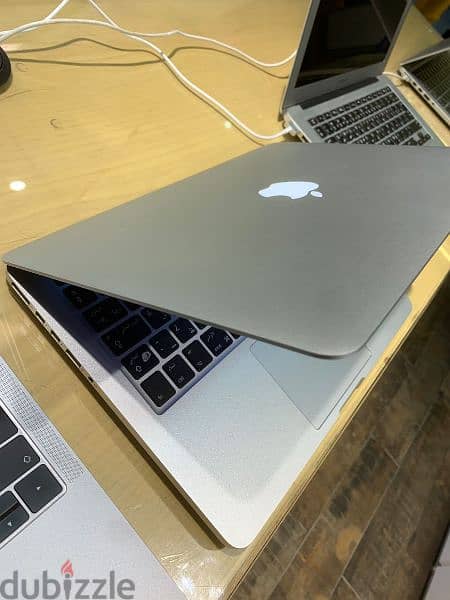 Mac book pro 2015 2