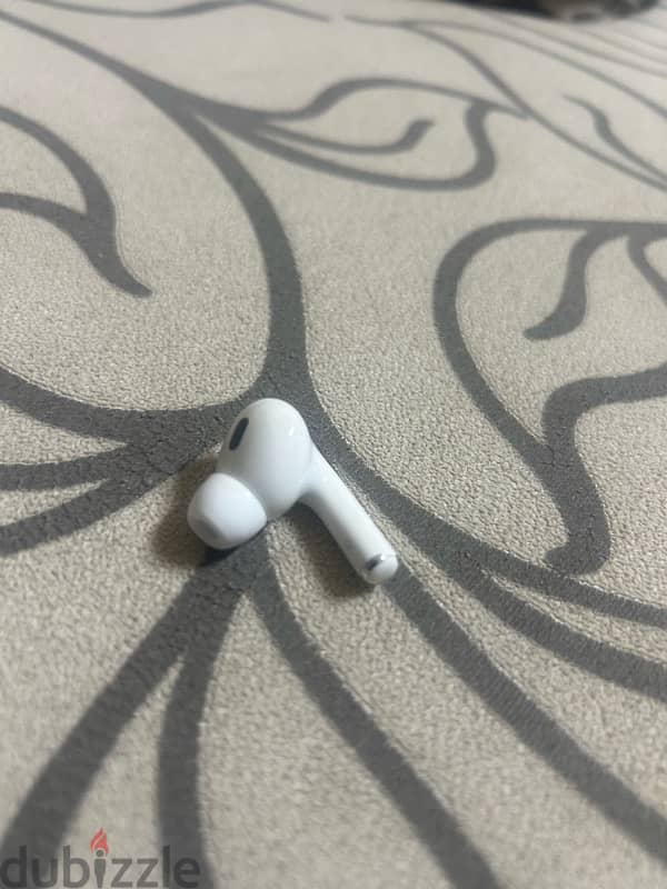 فردة سماعة يمين ايربود ايربودز برو ٢ piece airpod airpods pro 2 right 2