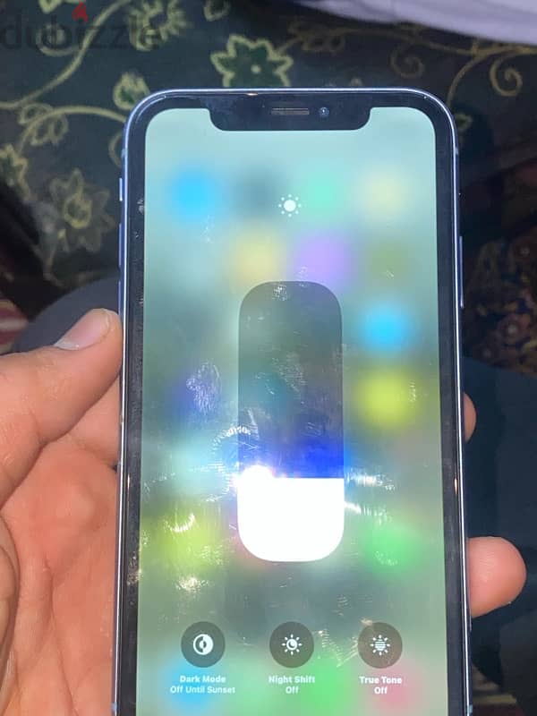 iPhone XR 1