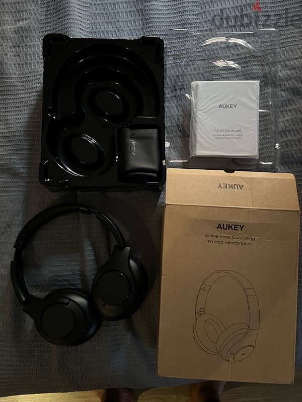 New Aukey headset from USA 3