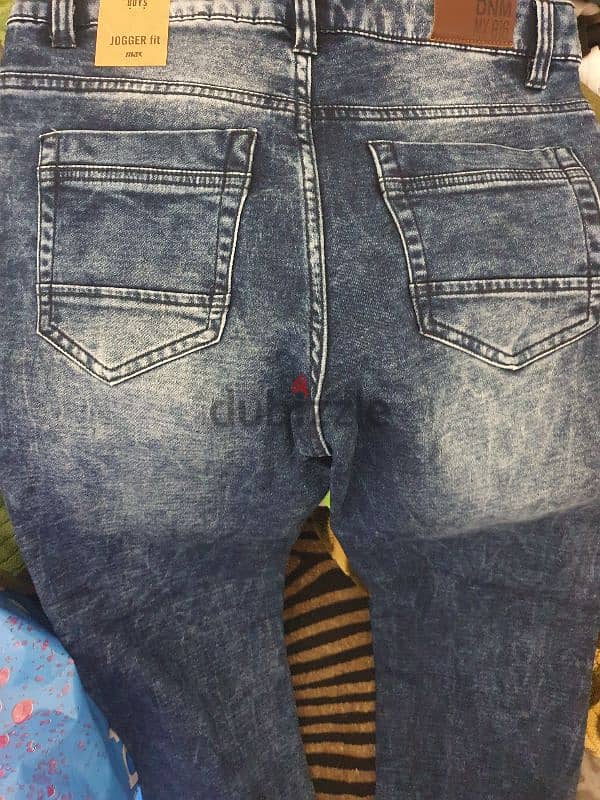 New Max Denim jeans Size 30بنطلون دينم ماكس جديد تماما 0