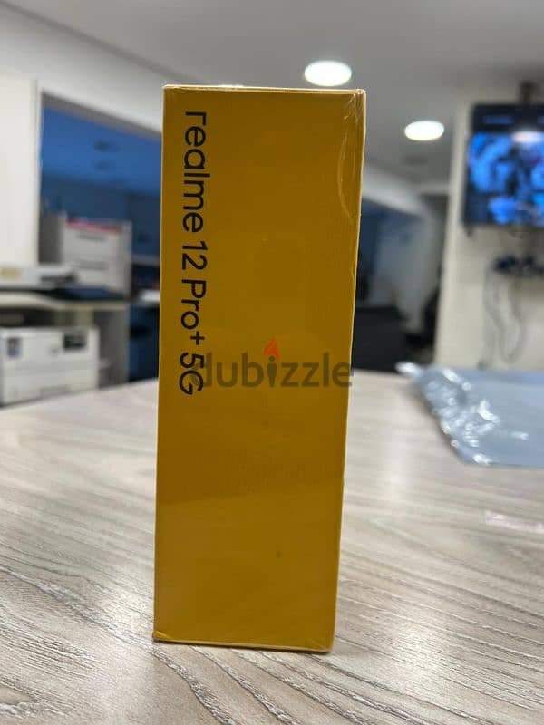 Realme 12 pro plus (512/12) blue 3