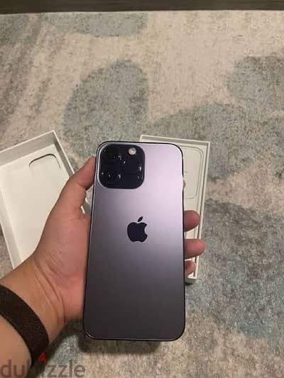 Iphone 14 Pro Dual Mint condition ايفون ١٤ برو ماكس شارحتين