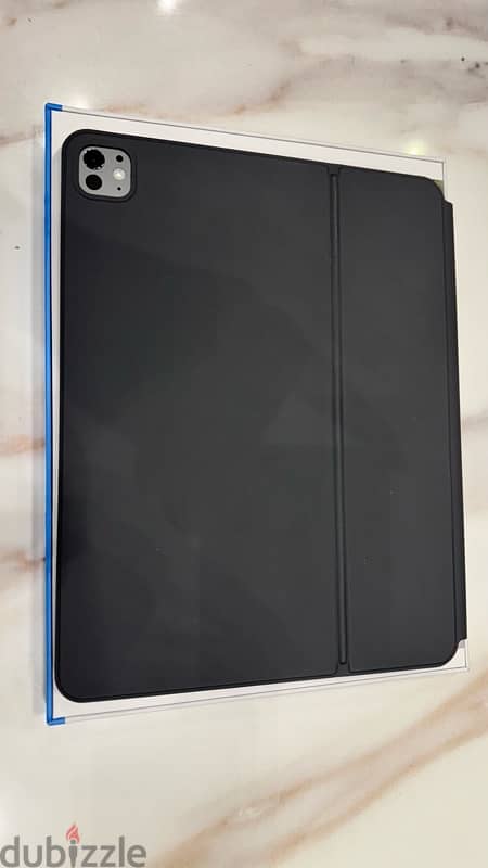 ipad m4 , 13 inch , model 2024 , Black Keyboard , blupebble 5