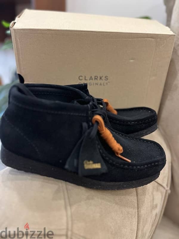 Clark’s shoes هاف بوت كلاركس 6