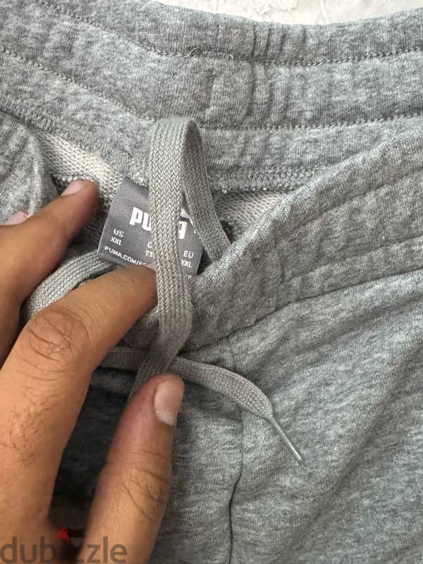 puma grey sweatpants XXL sale - للبيع بنطالون رياضي بوما ٢ اكس لارج 3