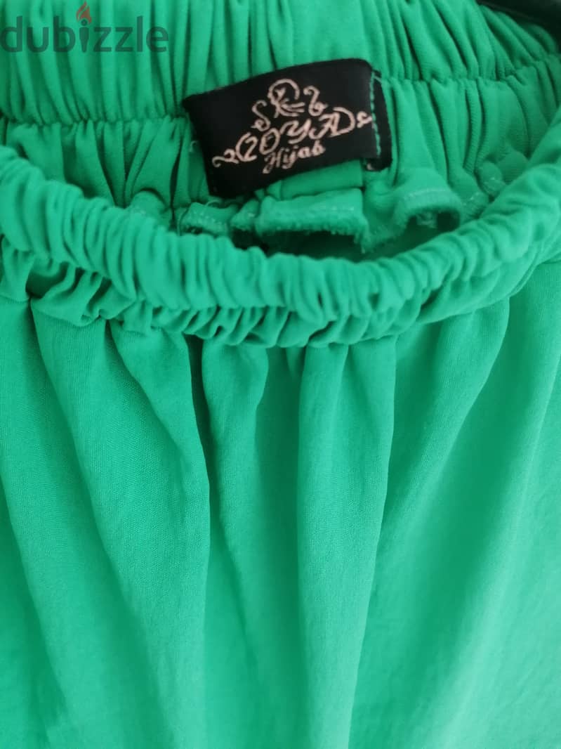 Green Skirt 1