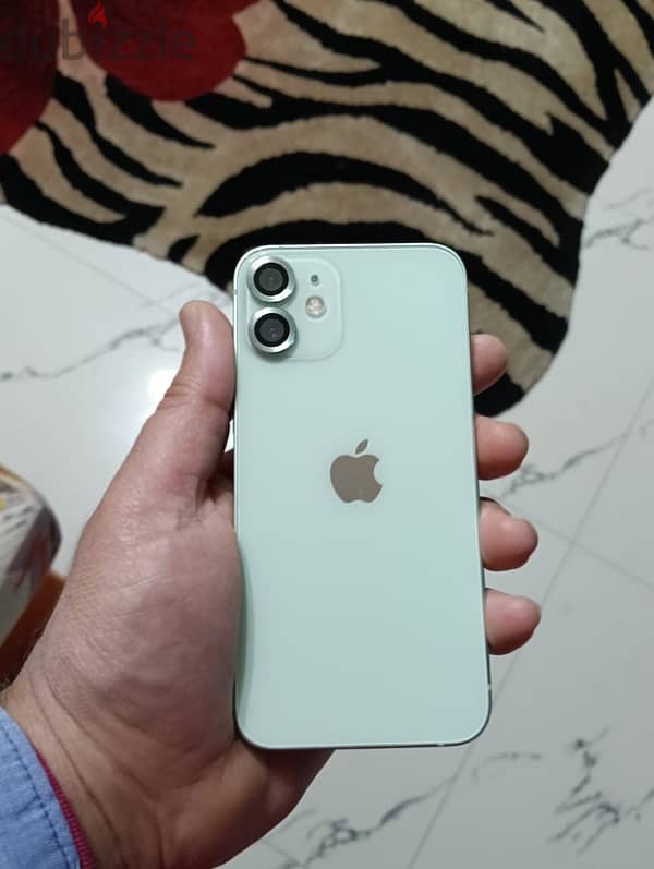 Iphone 12 mini مش مفتوح water proof 1