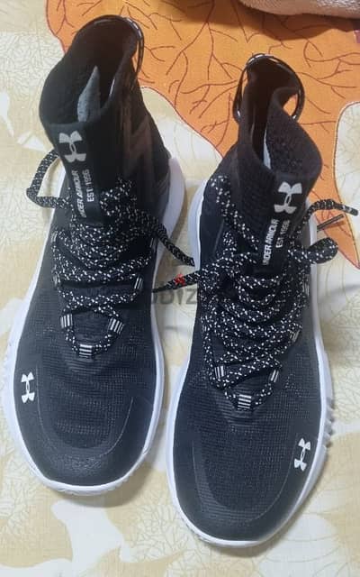 وارد من امريكا كوتشي under armour