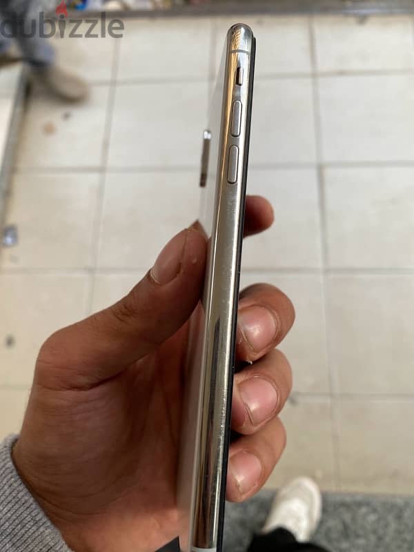 iphone xs max 1