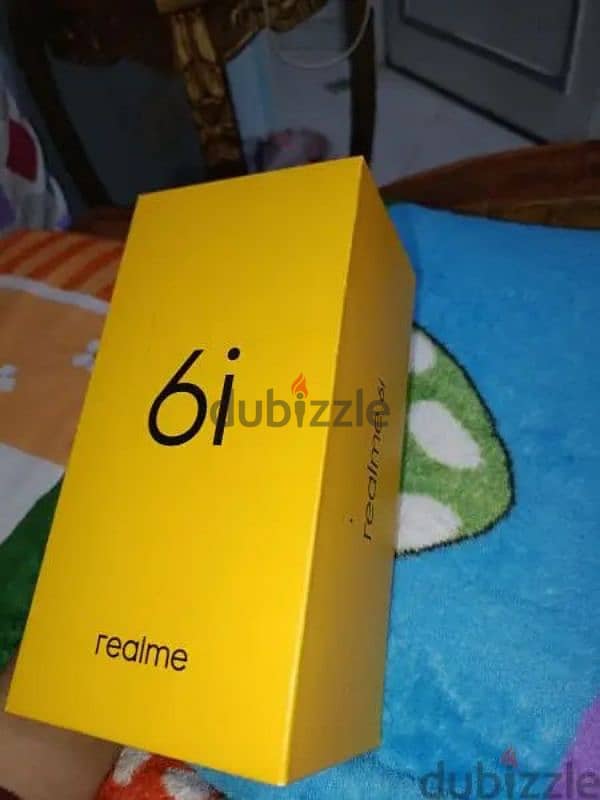 mob realme 6i  حالة ممتازة 2