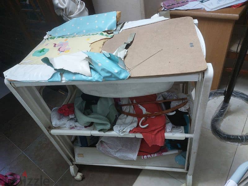 ترابيزة غيار changing table 0