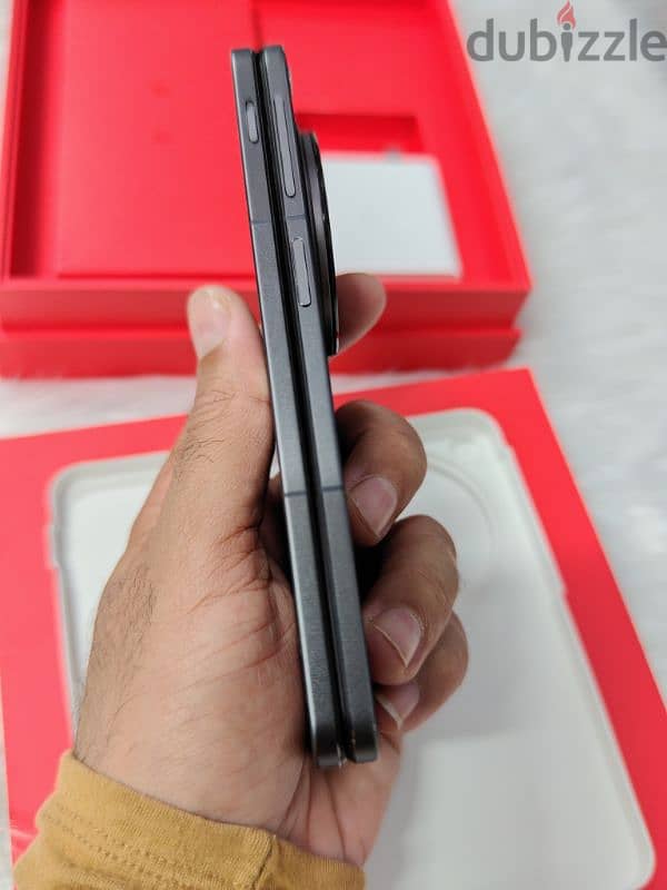 One plus Open 512 Global 13