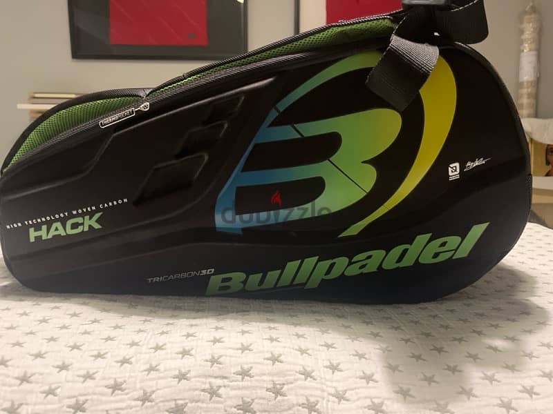 Bullpadel Hack02 bag 0