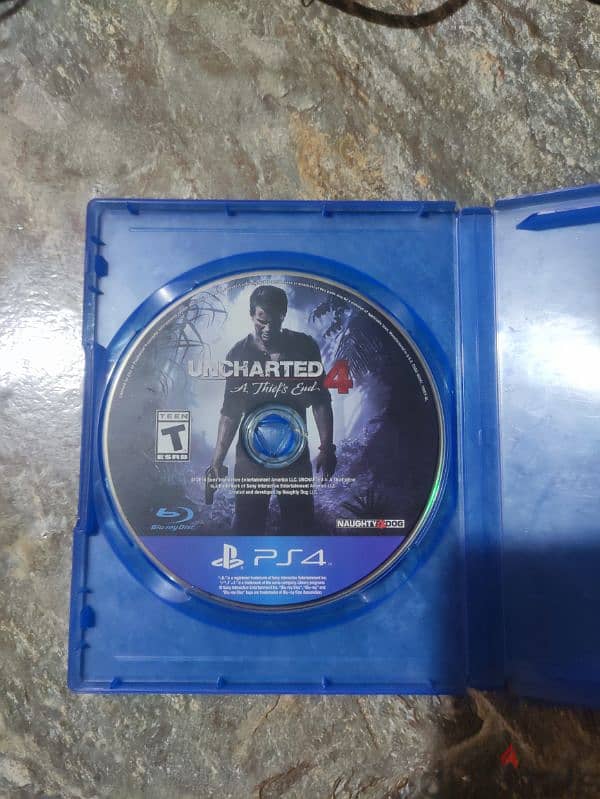 اسطوانه uncharted 4  ps4 1