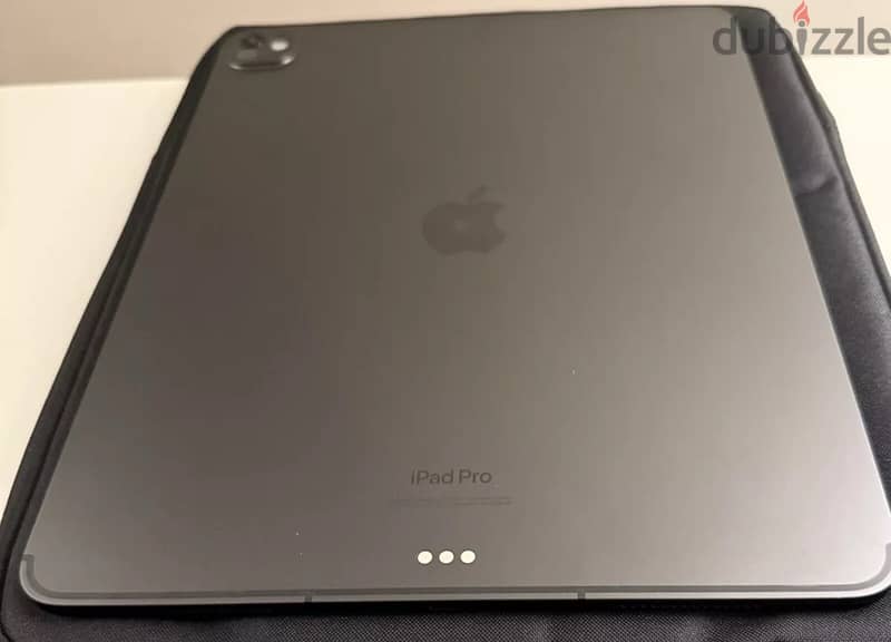 iPad Pro 13" M4 Wif 256GB Space Black+ Magic Keyboard + pen2 0