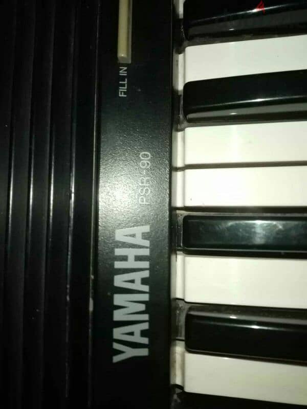 yamaha psr90  made in japan 1