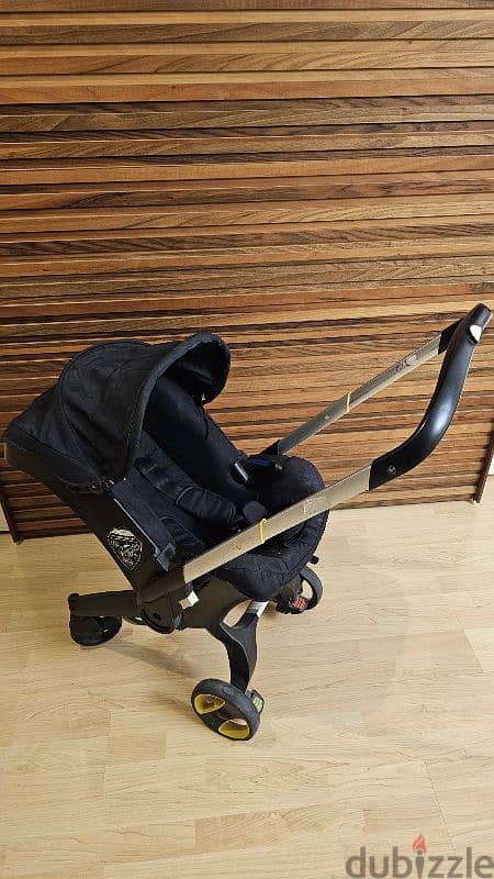 FooYFoo Convertable Stroller/Car Seat 1