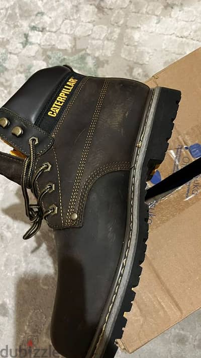 caterpillar steel toe safety shoe