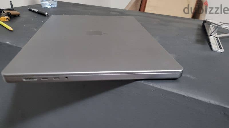 MacBook Pro M1 - 16 Inch 16 GB 2