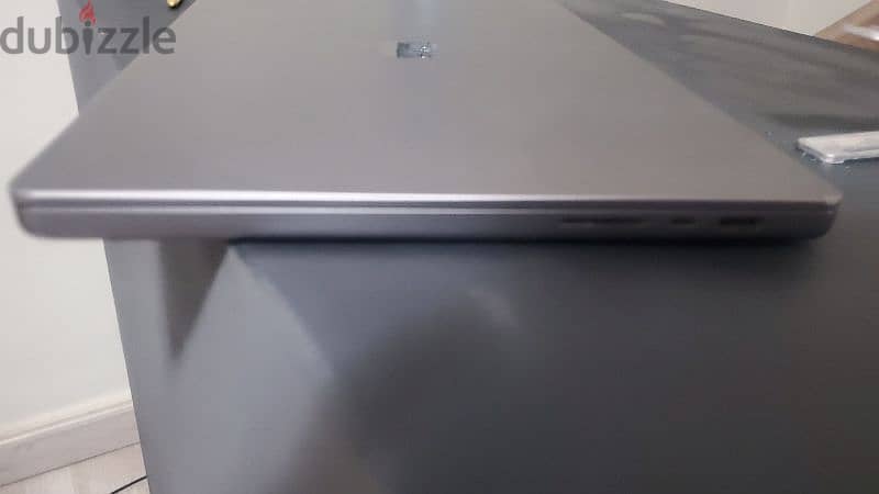 MacBook Pro M1 - 16 Inch 16 GB 3